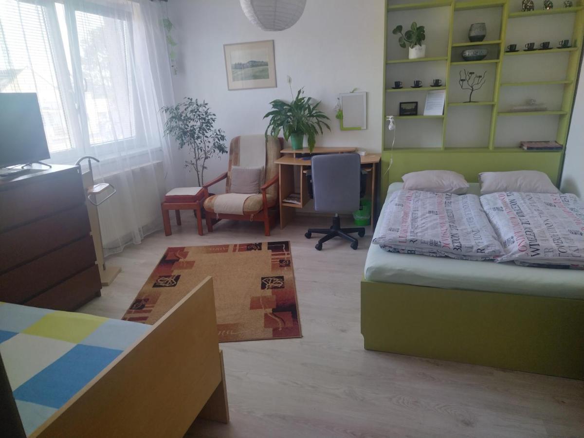 Soukrome Pokoje Havlíčkŭv Brod Exteriör bild